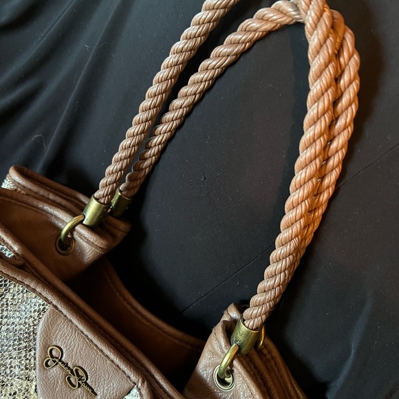 Purse - Picture 4 of 12